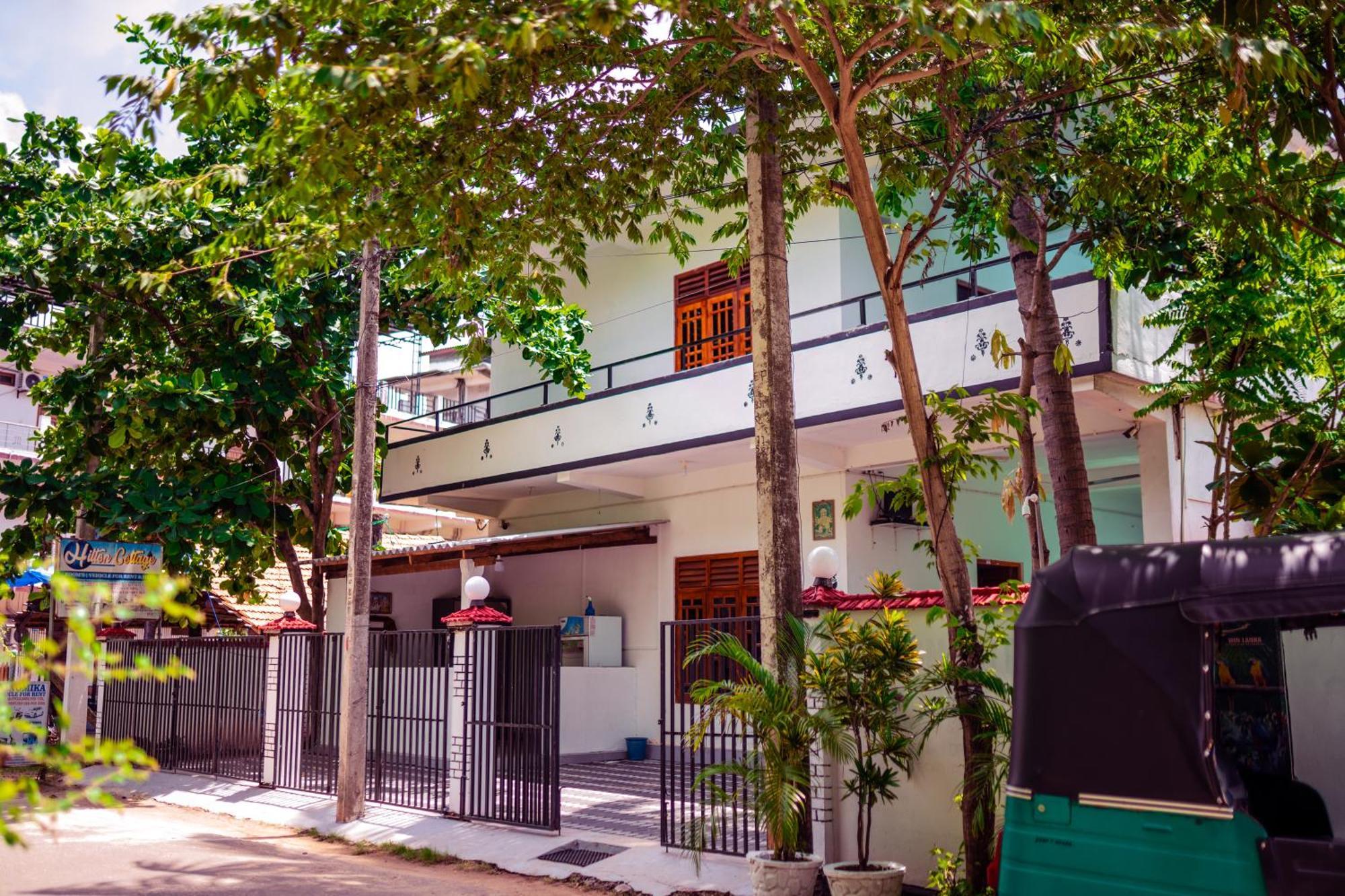 Hilton Cottage ตรินโคมาลี ภายนอก รูปภาพ