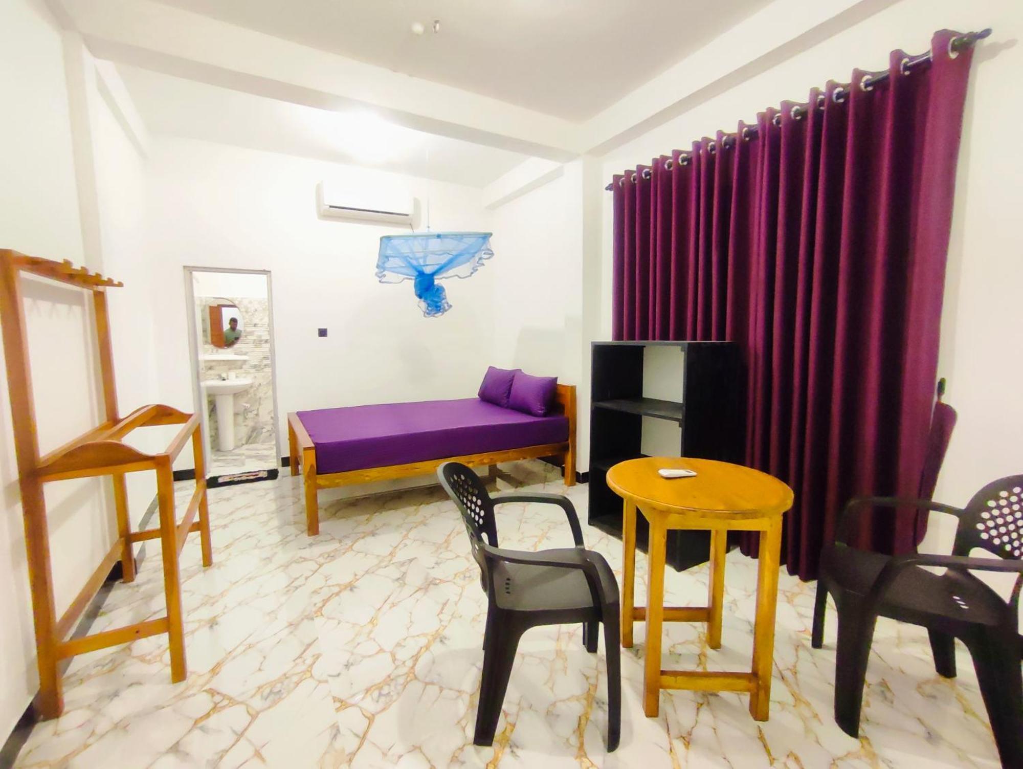 Hilton Cottage ตรินโคมาลี ภายนอก รูปภาพ