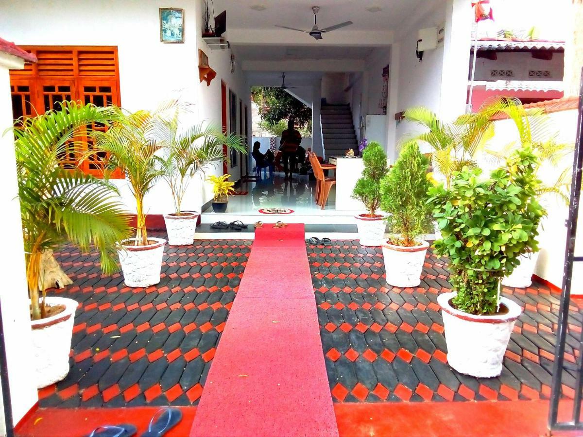 Hilton Cottage ตรินโคมาลี ภายนอก รูปภาพ